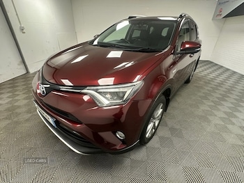 Used Toyota RAV4 2016 for sale - 76500411: Photo