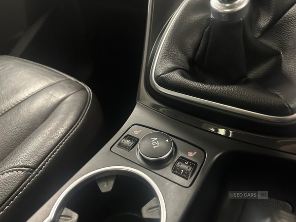 Used Ford Kuga 2016 for sale - 76887607: Photo 27