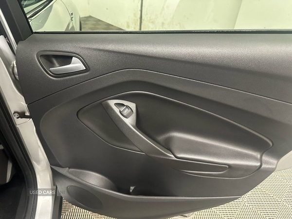 Used Ford Kuga 2016 for sale - 76887607: Photo 45