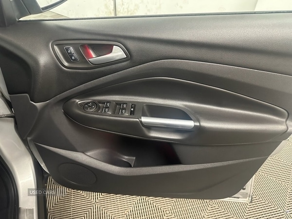 Used Ford Kuga 2016 for sale - 76887607: Photo 52