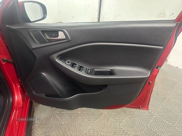 Used Hyundai i20 2017 for sale - 76787228: Photo 15