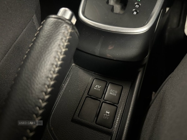 Used Toyota Yaris 2015 for sale - 76646515: Photo 27