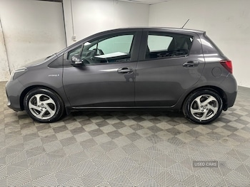 Used Toyota Yaris 2015 for sale - 76646515: Photo