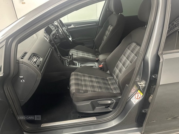 Used Volkswagen Golf 2017 for sale - 76153681: Photo 12