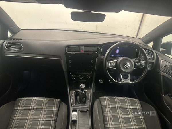 Used Volkswagen Golf 2017 for sale - 76153681: Photo 14