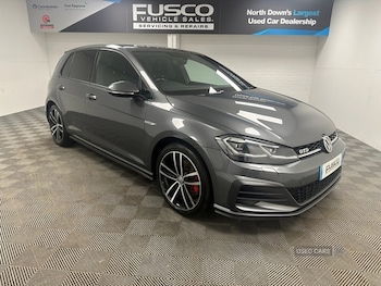 Volkswagen - Golf