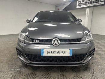 Used Volkswagen Golf 2017 for sale - 76153681: Photo 2