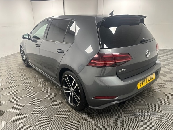 Used Volkswagen Golf 2017 for sale - 76153681: Photo 6
