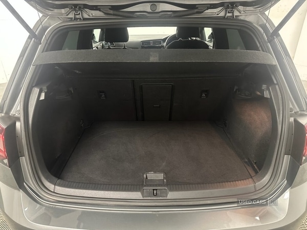 Used Volkswagen Golf 2017 for sale - 76153681: Photo 8