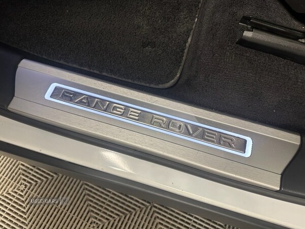 Used Land Rover Range Rover Sport 2019 for sale - 76743849: Photo 14