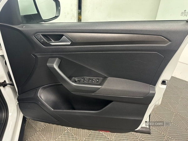 Used Volkswagen T-Roc 2020 for sale - 76729861: Photo 15
