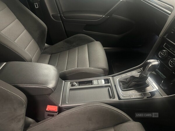 Used Volkswagen Golf 2018 for sale - 76216327: Photo 21