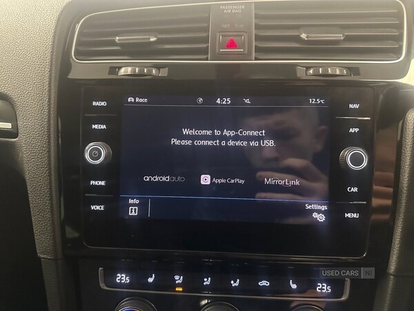 Used Volkswagen Golf 2018 for sale - 76216327: Photo 32