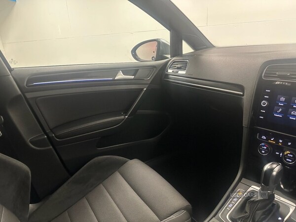 Used Volkswagen Golf 2018 for sale - 76216327: Photo 35