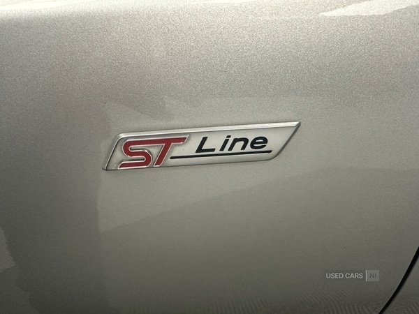 Used Ford Focus 2020 for sale - 76359623: Photo 6