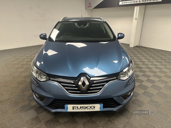 Used Renault Megane 2019 for sale - 76593191: Photo 2