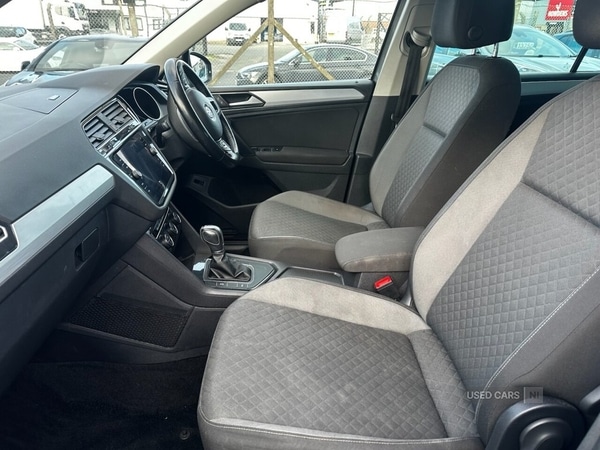 Used Volkswagen Tiguan 2017 for sale - 77560115: Photo 11