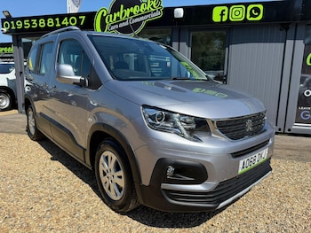 Used Peugeot Rifter 2018 for sale - 76957462: Photo