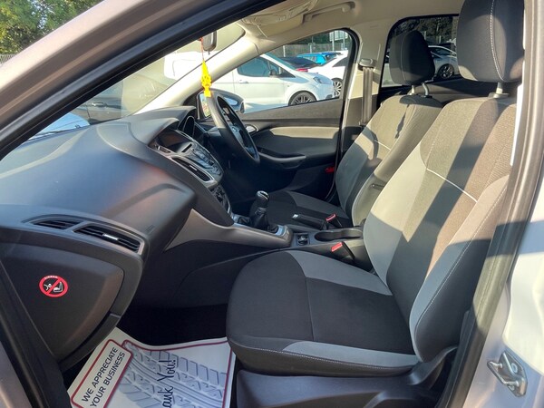 Used Ford Focus 2011 for sale - 76088445: Photo 13