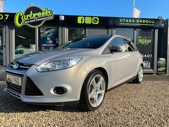 2011 (61) - 1.6 Edge 5dr