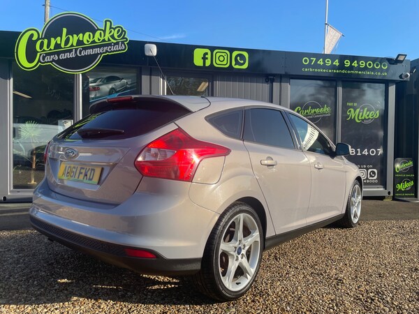 Used Ford Focus 2011 for sale - 76088445: Photo 7