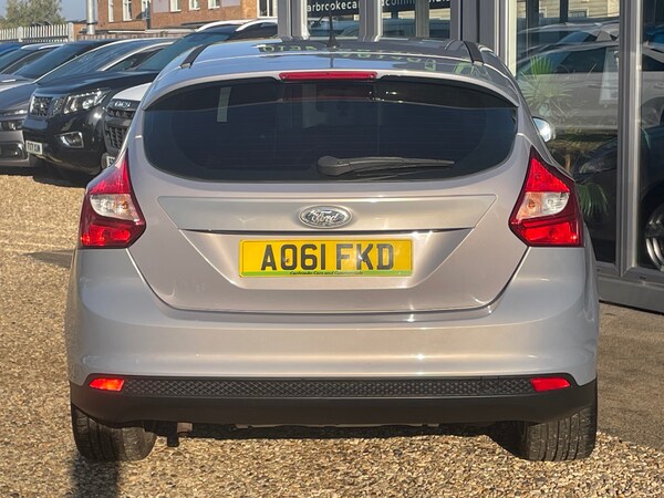 Used Ford Focus 2011 for sale - 76088445: Photo 8