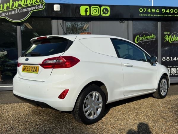 Used Ford Fiesta 2020 for sale - 76662526: Photo 6