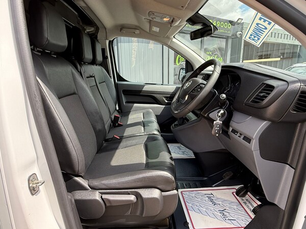 Used Vauxhall Vivaro 2021 for sale - 75180273: Photo 11