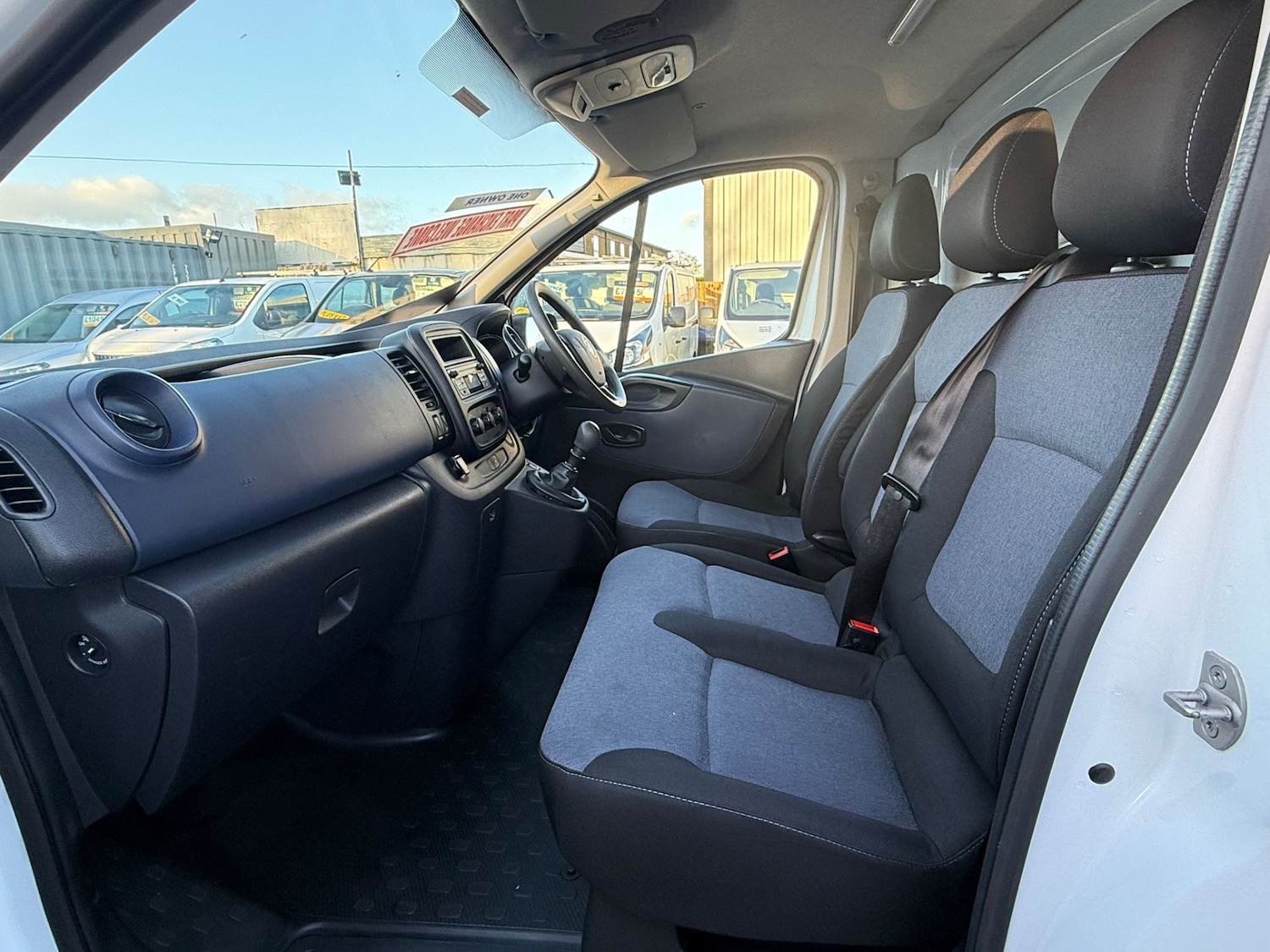 Used Vauxhall Vivaro 2018 for sale - 76947510: Photo 12