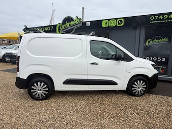 Used Peugeot Partner 2020 for sale - 76277018: Photo 4