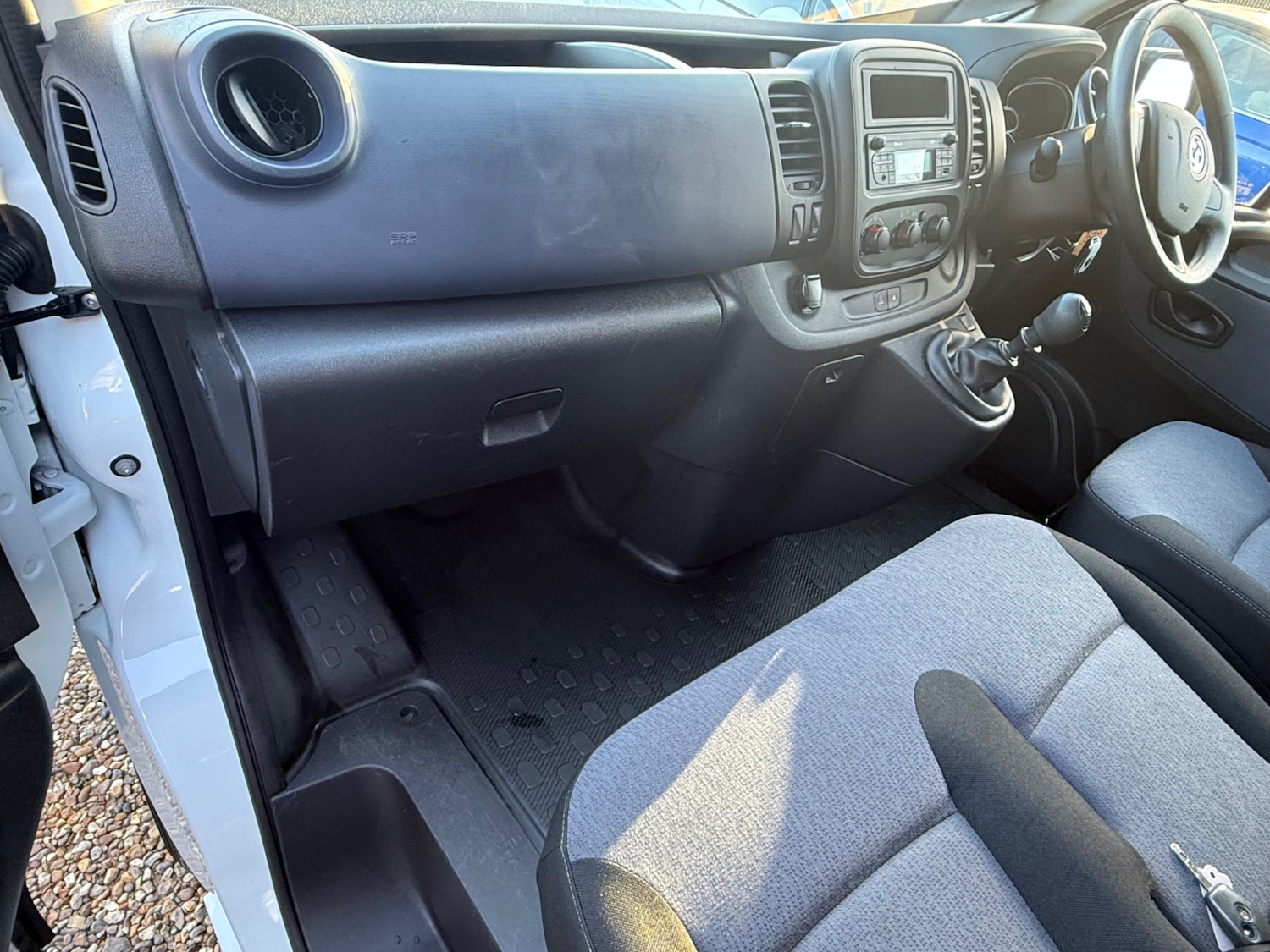 Used Vauxhall Vivaro 2018 for sale - 76947183: Photo 11