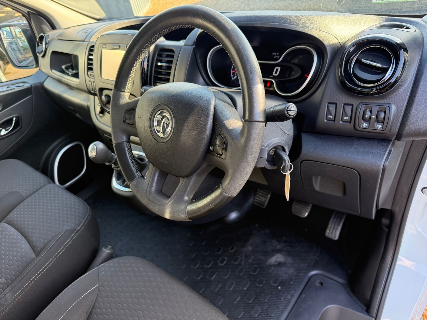 Used Vauxhall Vivaro 2019 for sale - 76599643: Photo 9