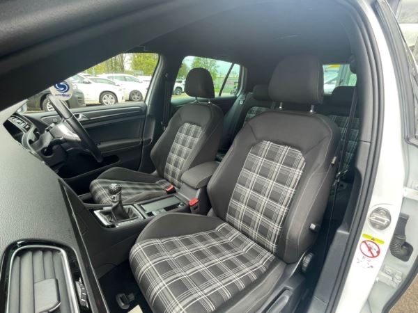 Used Volkswagen Golf 2018 for sale - 76553906: Photo 13