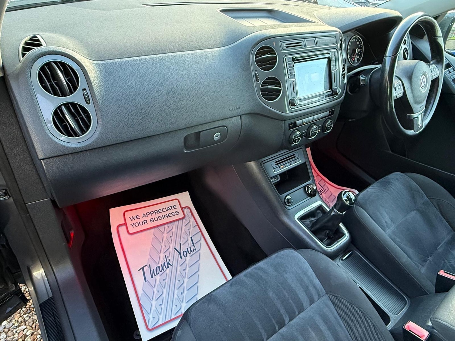 Used Volkswagen Tiguan 2016 for sale - 76651014: Photo 11