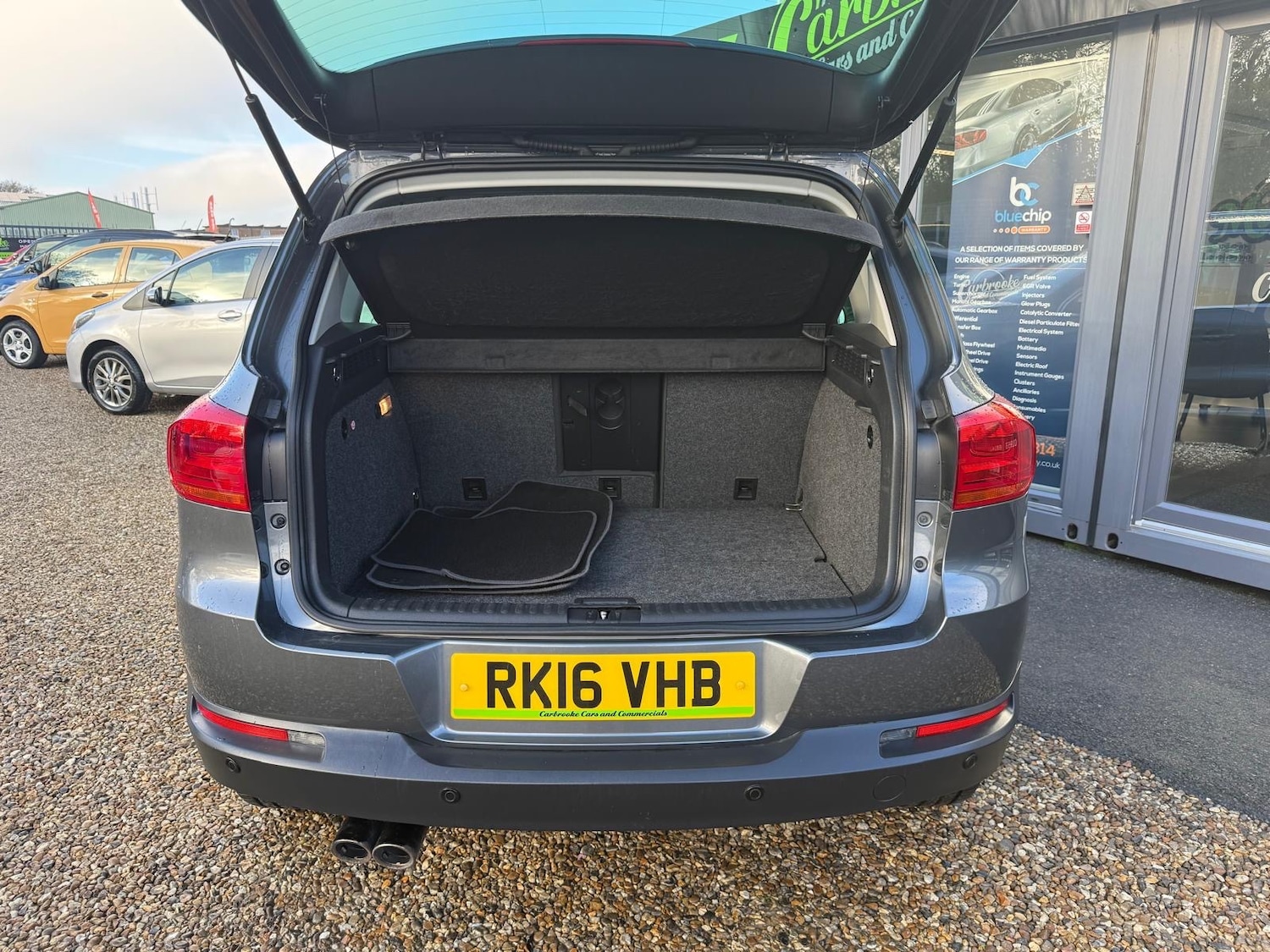 Used Volkswagen Tiguan 2016 for sale - 76651014: Photo 8