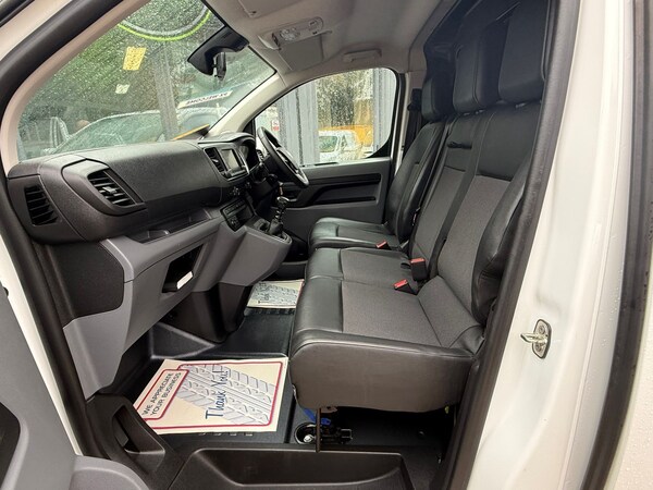 Used Vauxhall Vivaro 2021 for sale - 75355553: Photo 10