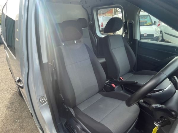 Used Volkswagen Caddy Maxi 2018 for sale - 76531356: Photo 11