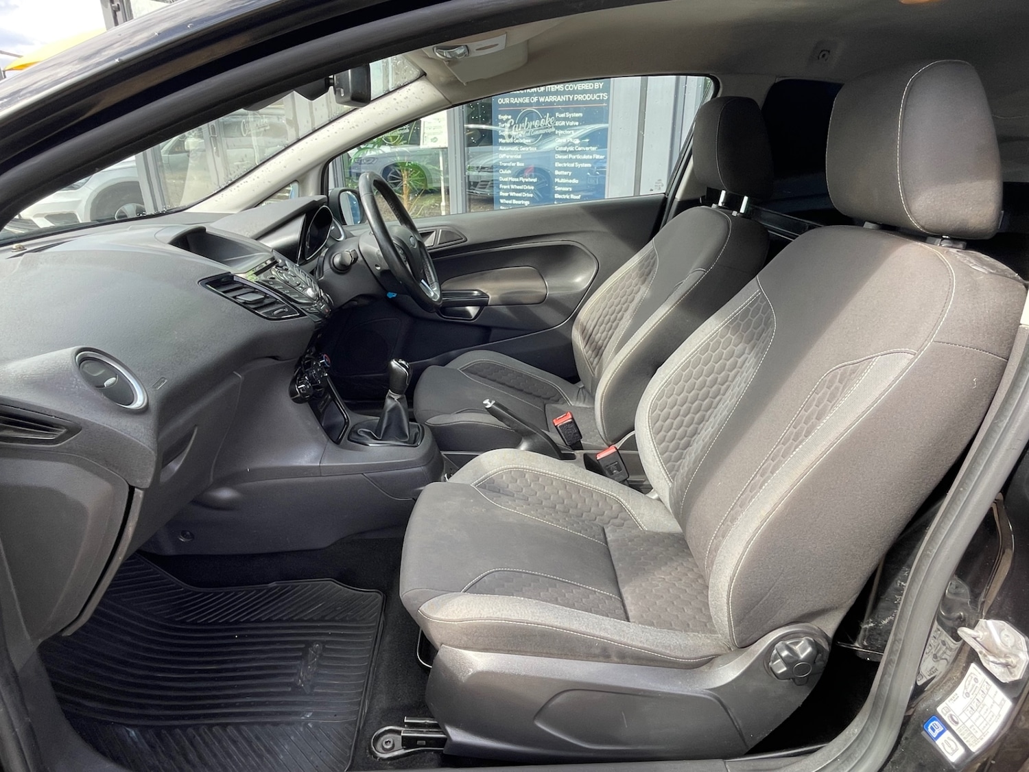 Used Ford Fiesta 2016 for sale - 78054213: Photo 10