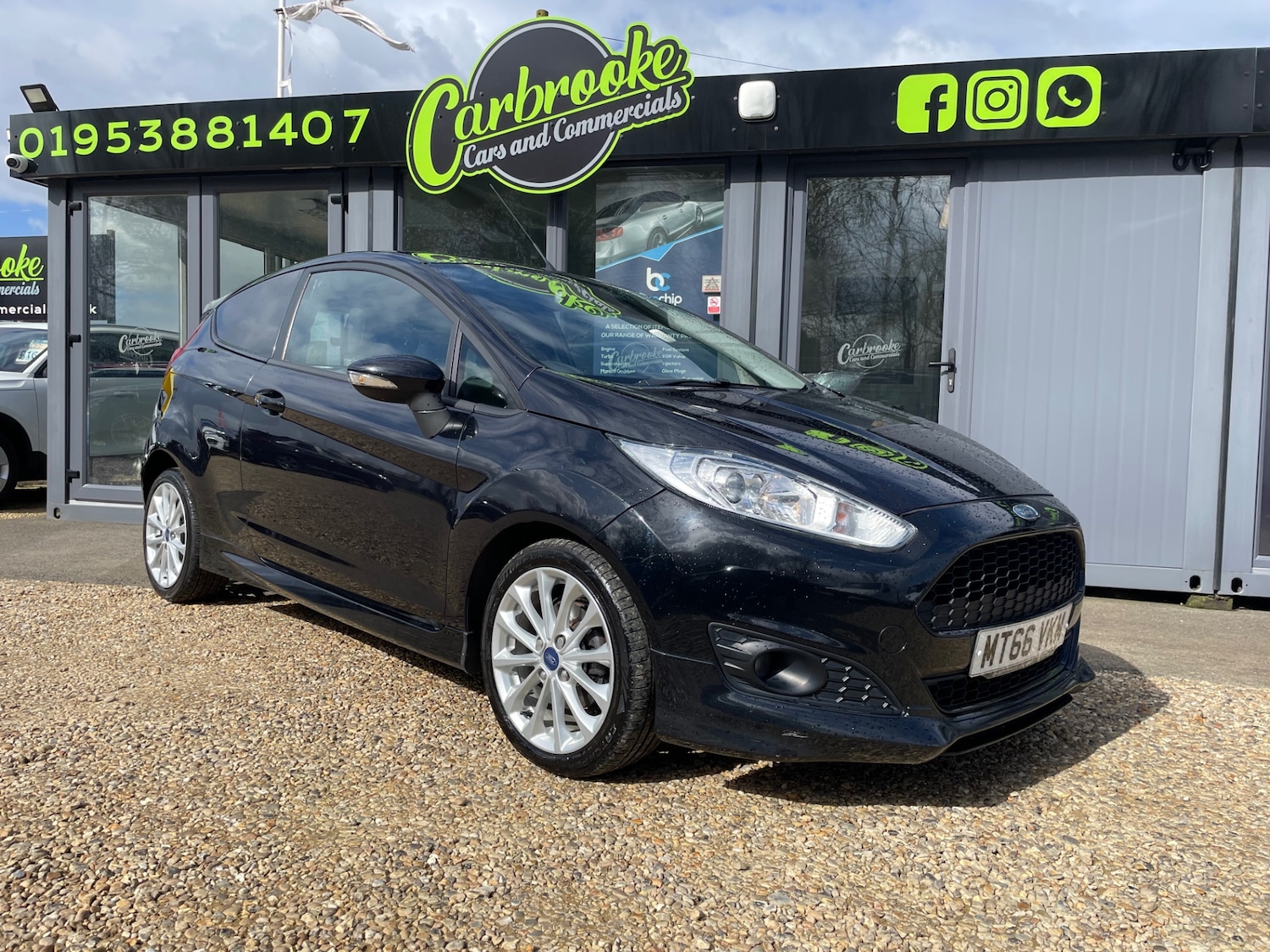 Used Ford Fiesta 2016 for sale - 78054213: Photo 2