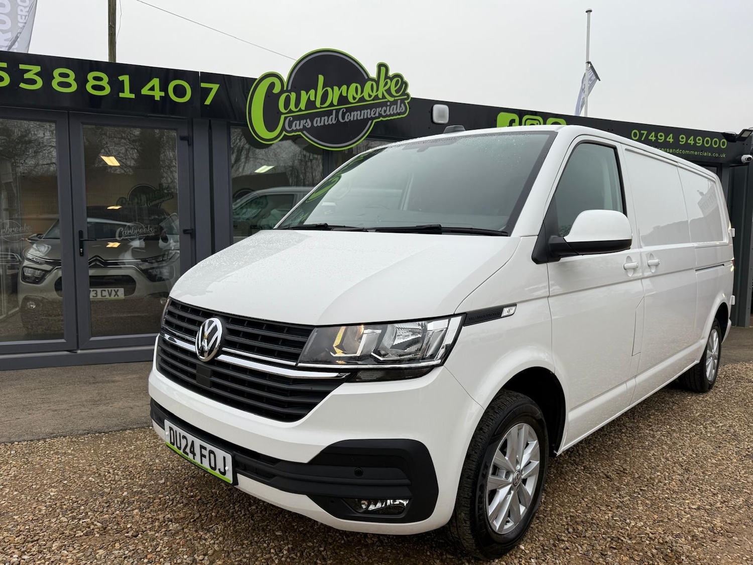 Used Volkswagen Transporter 2024 for sale - 73745084: Photo 1