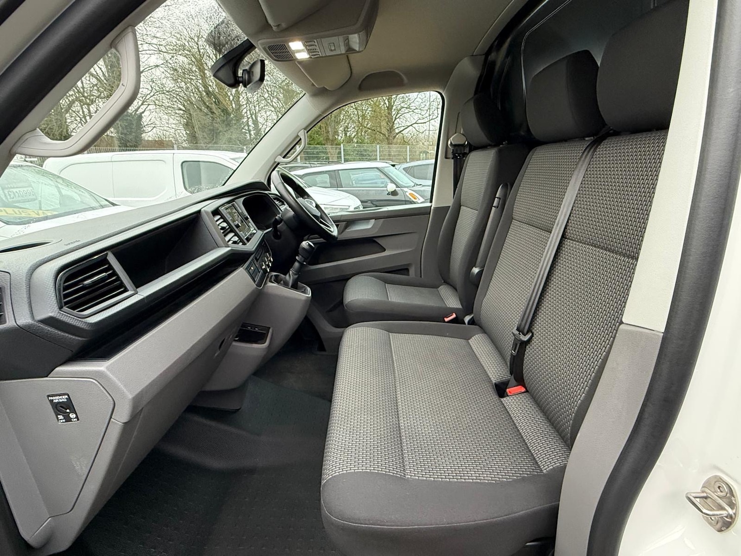 Used Volkswagen Transporter 2024 for sale - 73745084: Photo 14