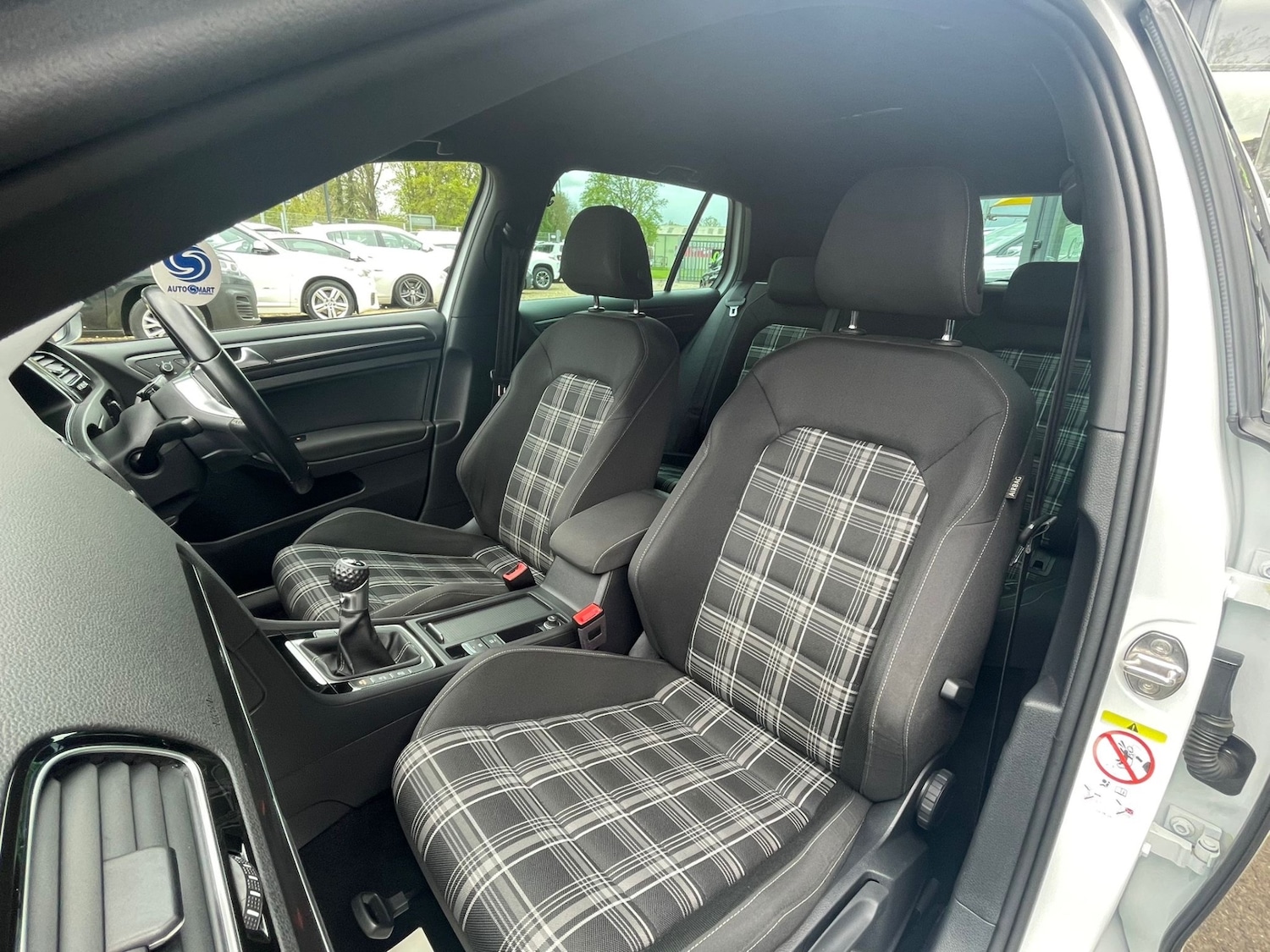 Used Volkswagen Golf 2018 for sale - 70657732: Photo 13