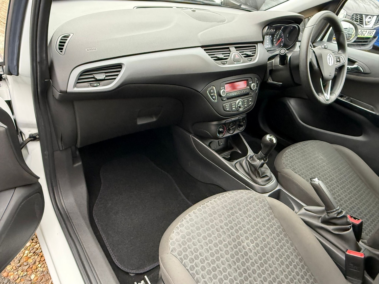 Used Vauxhall Corsa 2018 for sale - 77335904: Photo 9