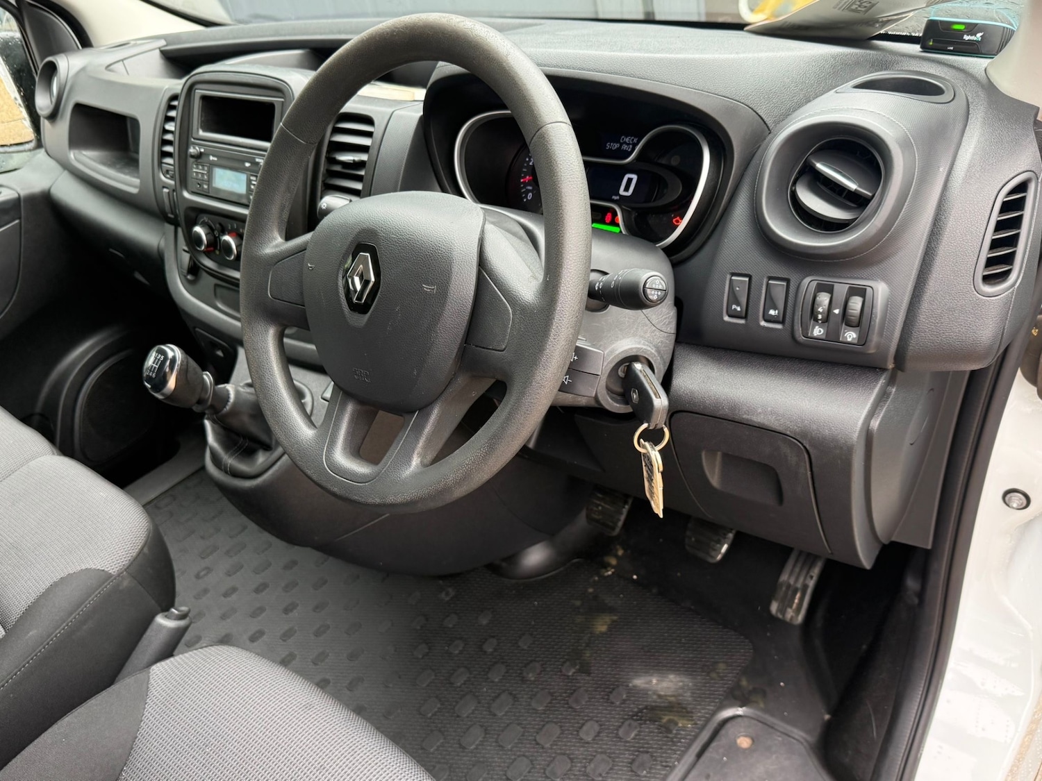 Used Renault Trafic 2020 for sale - 77701141: Photo 10