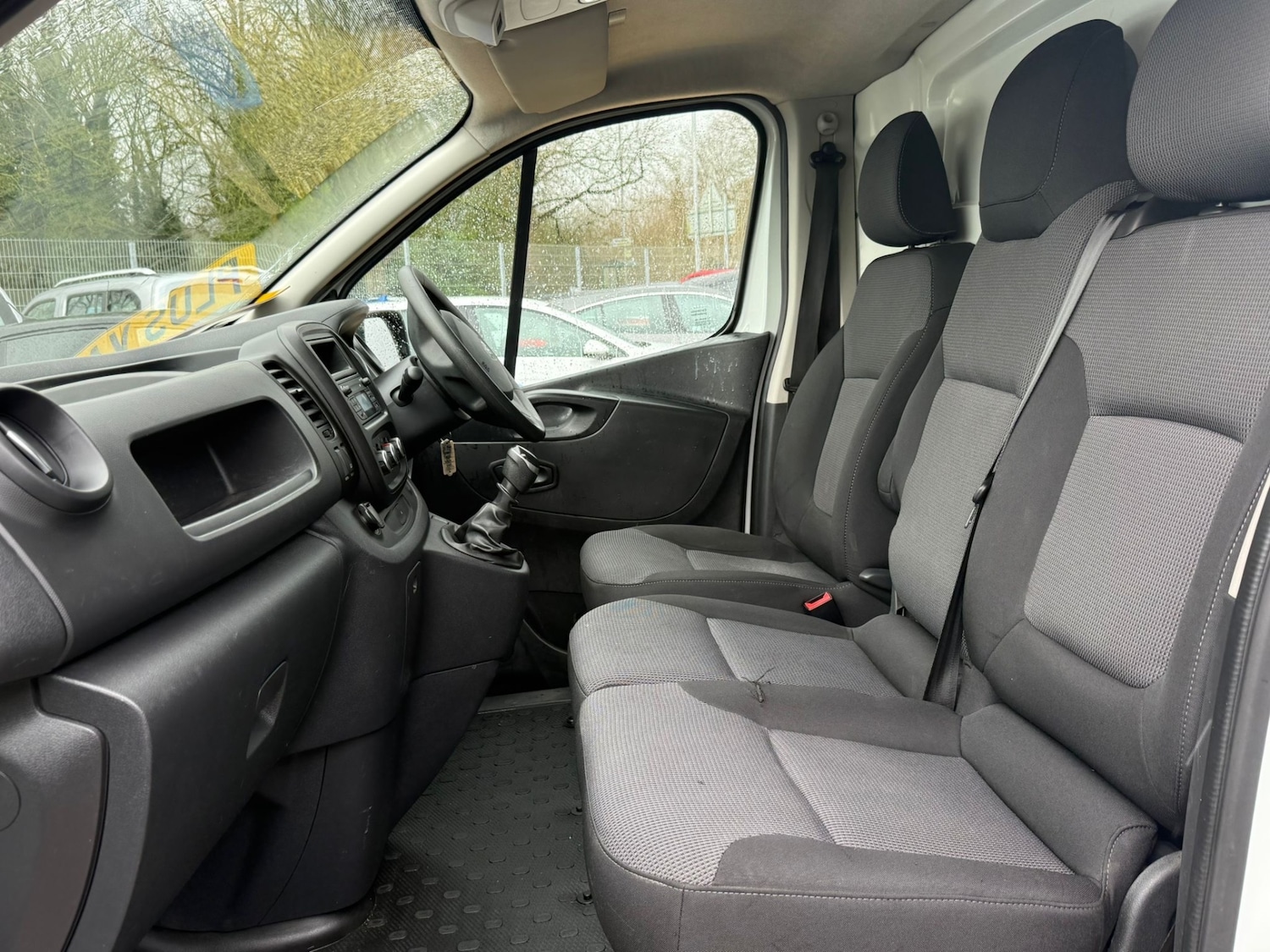 Used Renault Trafic 2020 for sale - 77701141: Photo 11