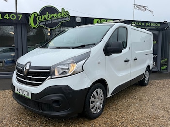 Renault Trafic feature image