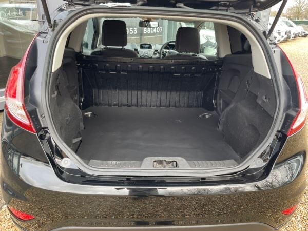 Used Ford Fiesta 2016 for sale - 76531261: Photo 9