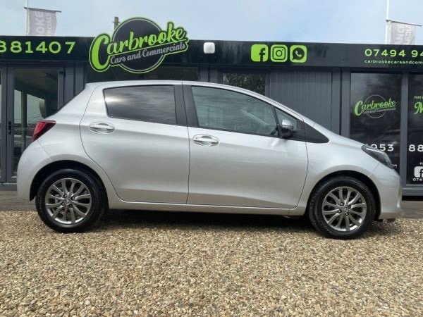 Used Toyota Yaris 2016 for sale - 76554502: Photo 4