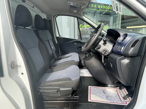 Used Vauxhall Vivaro 2018 for sale - 76087703: Photo 11