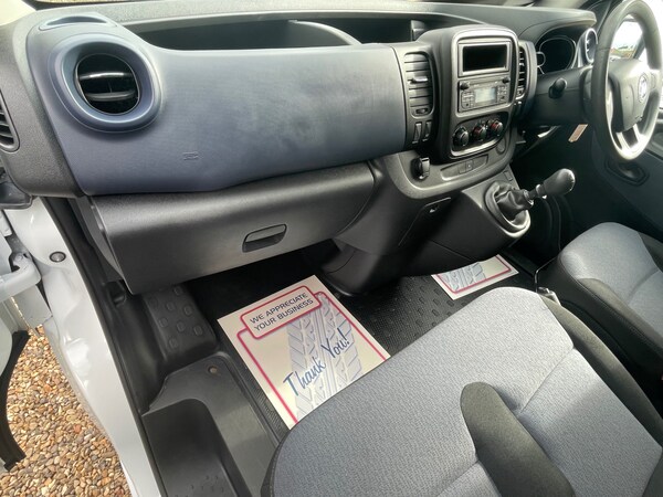 Used Vauxhall Vivaro 2018 for sale - 76087703: Photo 12
